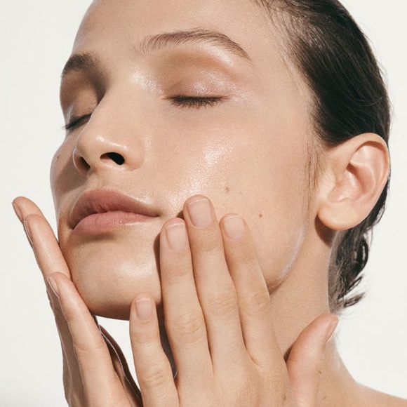 ONLY 1! La Mer The Treatment Lotion Toner Mini 💧 NEW All Day Hydration - Picture 4 of 7